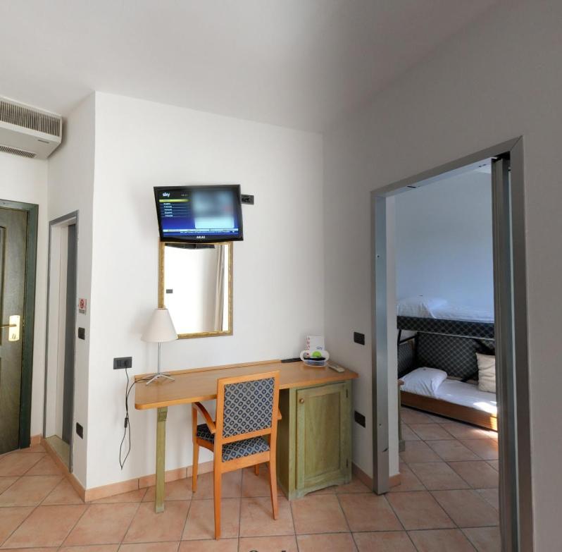 Hotel Plaza Llido Degli Estensi Camera foto