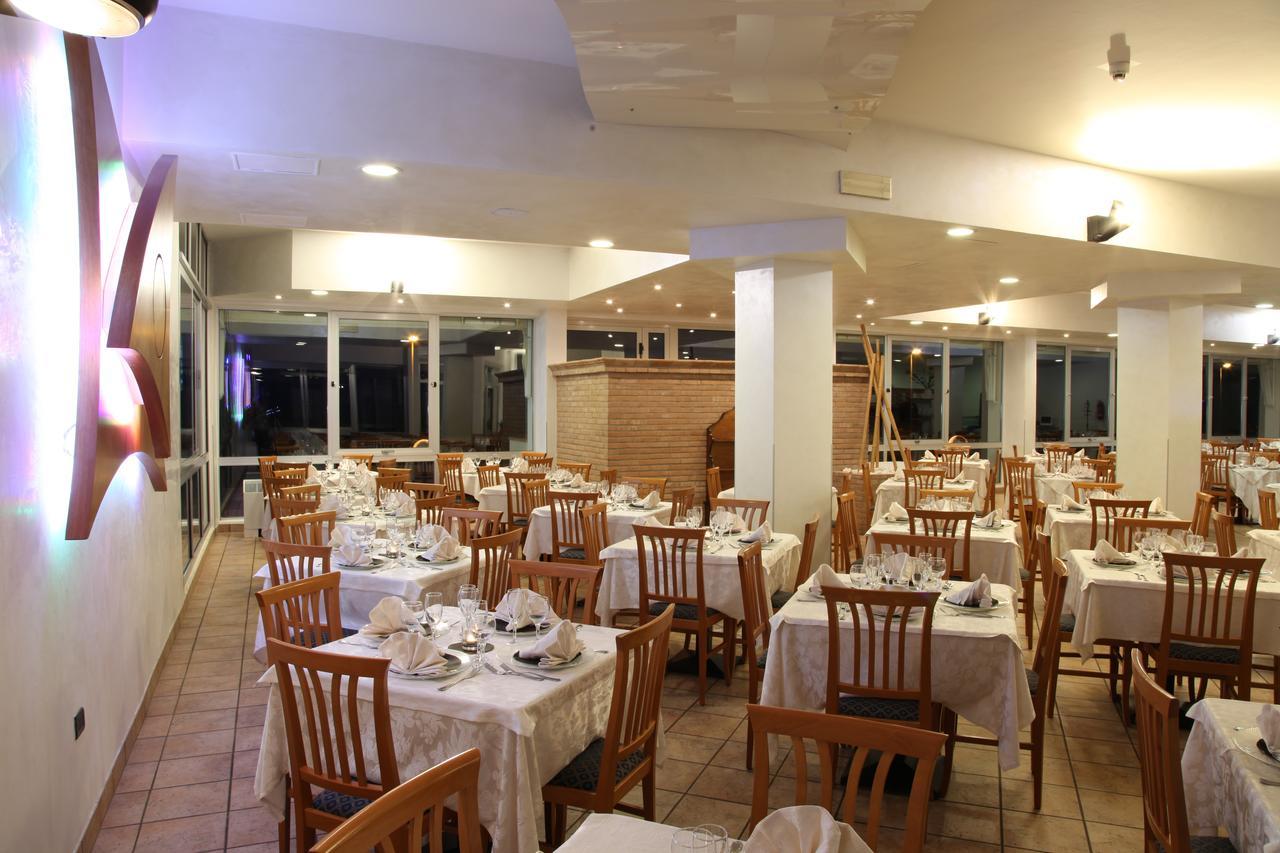 Hotel Plaza Llido Degli Estensi Esterno foto
